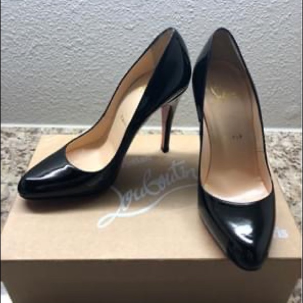 Louboutin Simple Patent Red Sole pumps